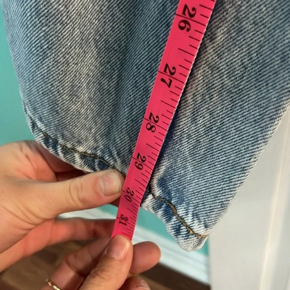 Levi’s Baggy Wide Leg Jeans - Picture 4 of 6